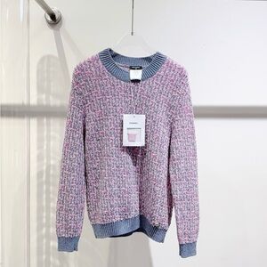 🚩steal authentic CHANEL Pink and Blue Textured Sweater